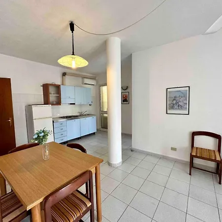 Corallo Spacious Place To Steps From The Sea Lejlighed *