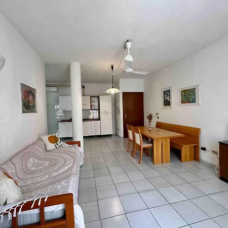 Διαμέρισμα Corallo Spacious Place To Steps From The Sea *