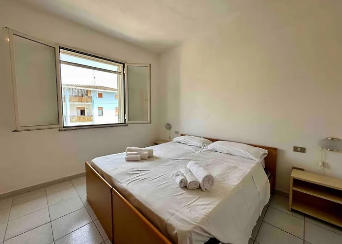 Corallo Spacious Place To Steps From The Sea Apartman La Caletta