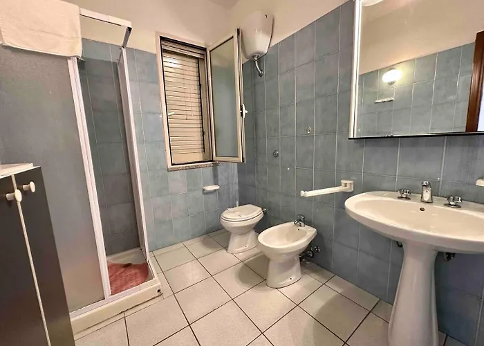 Corallo Spacious Place To Steps From The Sea Apartman La Caletta